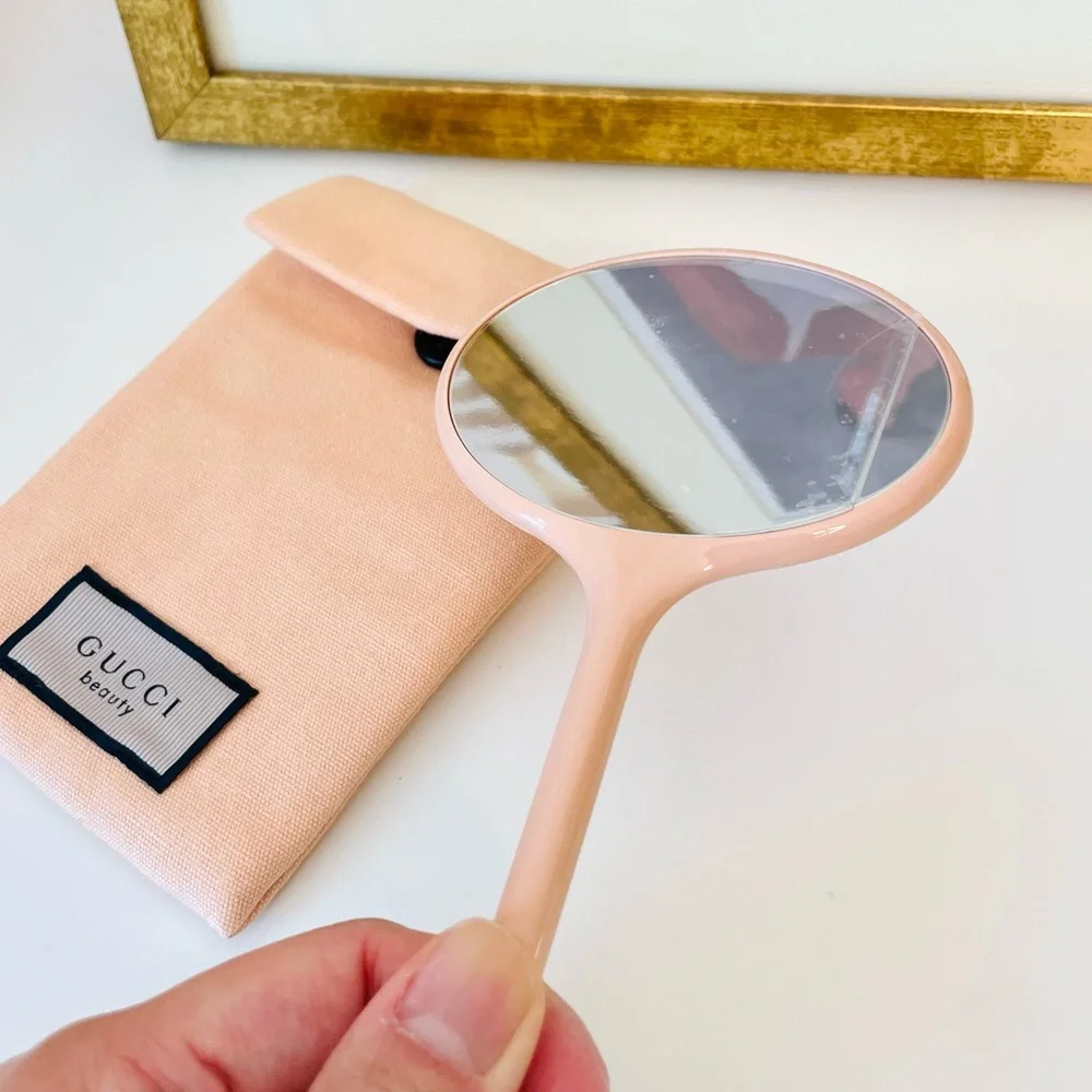 Gucci Beauty Handheld Mirror with‎ Travel Pouch